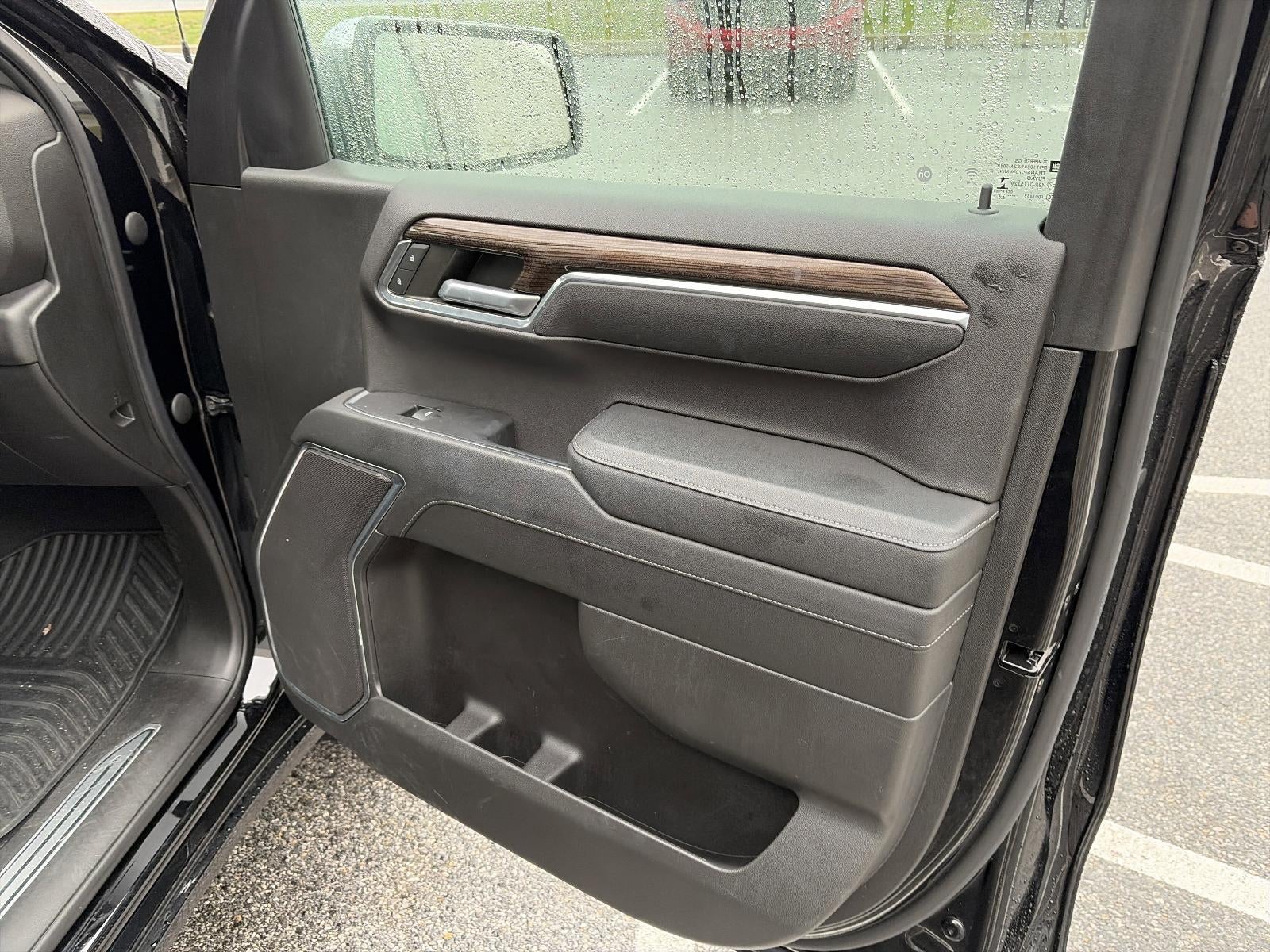 2023 Chevrolet Silverado 1500 Crew Cab Short Box 4-Wheel Drive LT 2FL