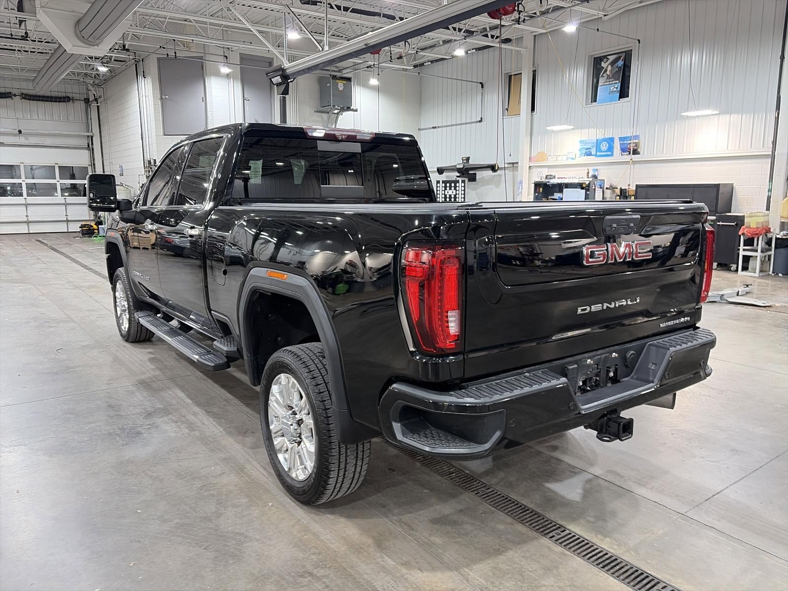 2020 GMC Sierra 2500 HD Crew Cab Standard Box 4-Wheel Drive Denali