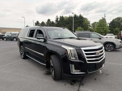 2018 Cadillac Escalade ESV 4WD Luxury