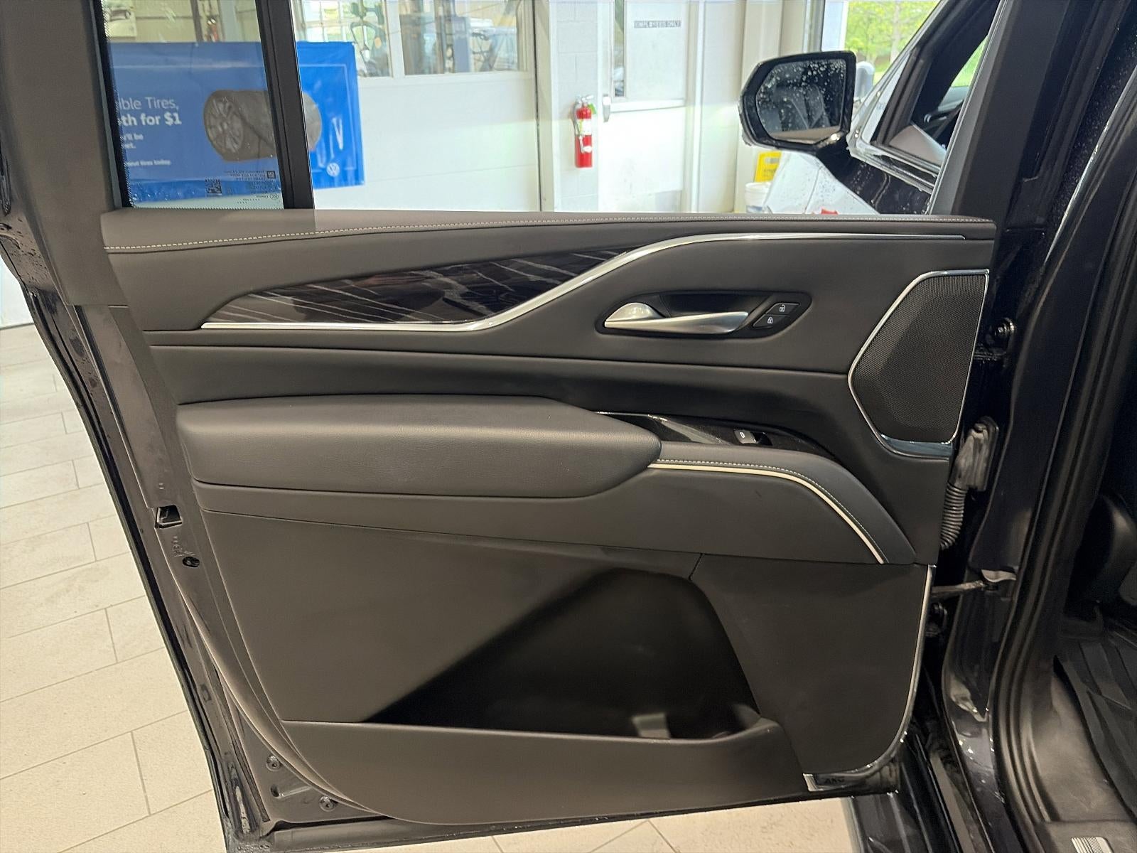 2023 Cadillac Escalade ESV 4WD Sport