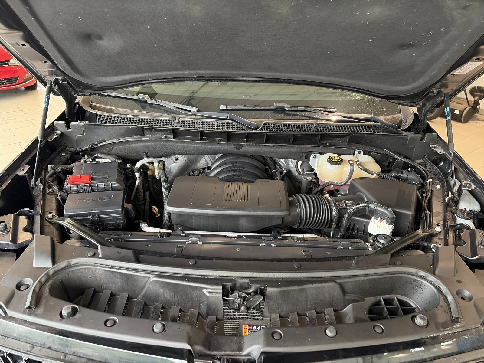 2023 Cadillac Escalade ESV 4WD Sport