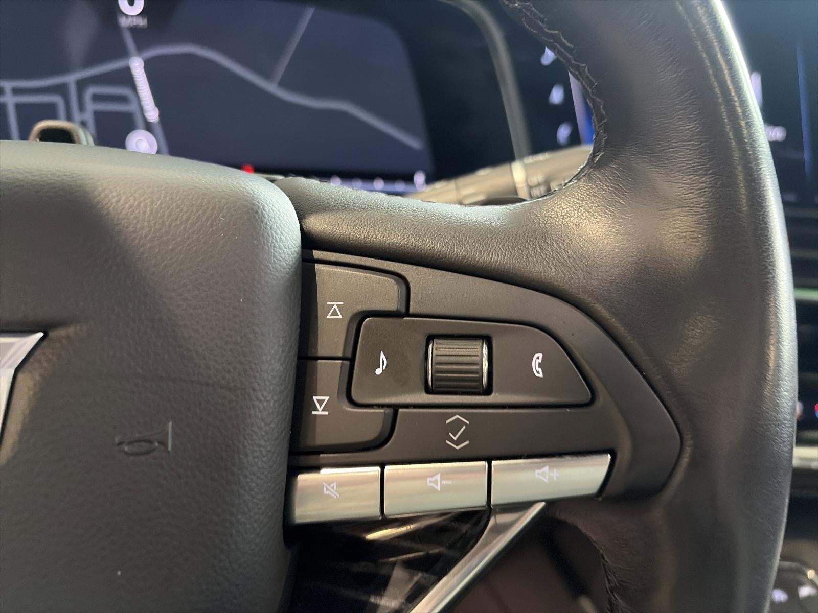 2023 Cadillac Escalade ESV 4WD Sport