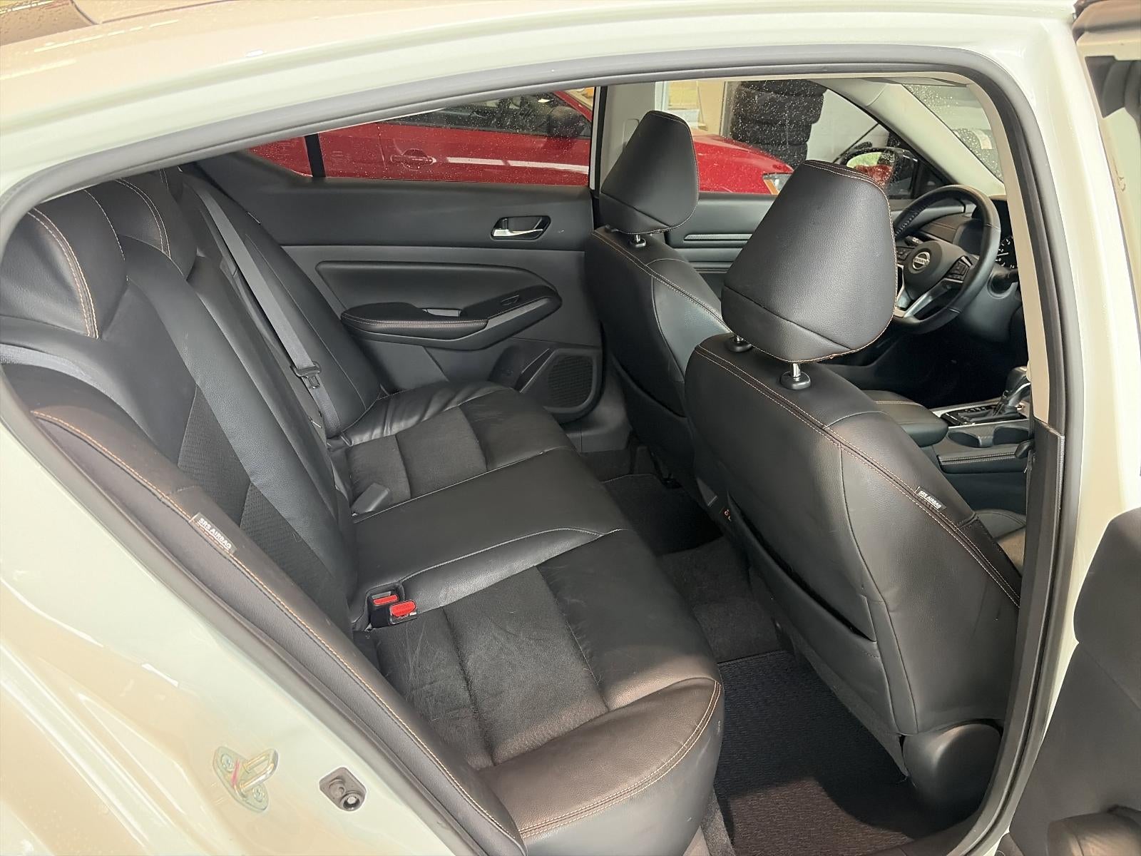 2021 Nissan Altima 2.5 SR Sedan