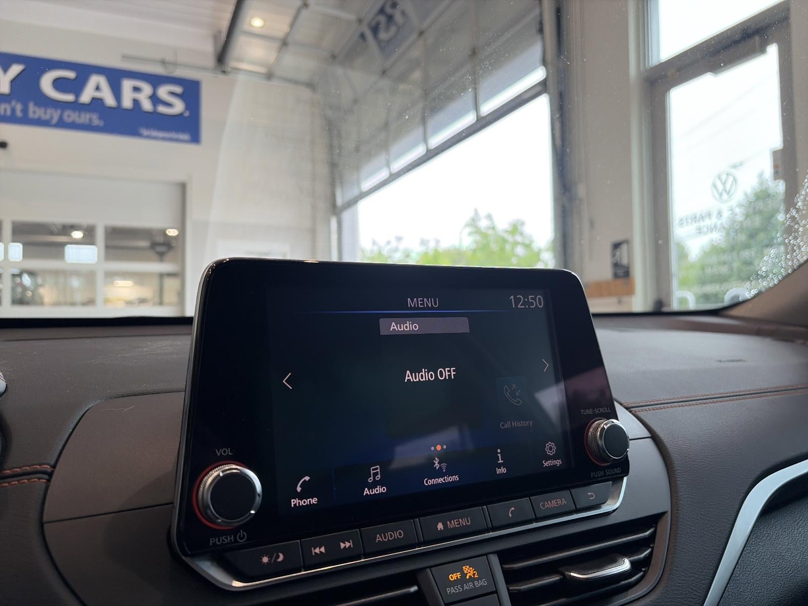2021 Nissan Altima 2.5 SR Sedan