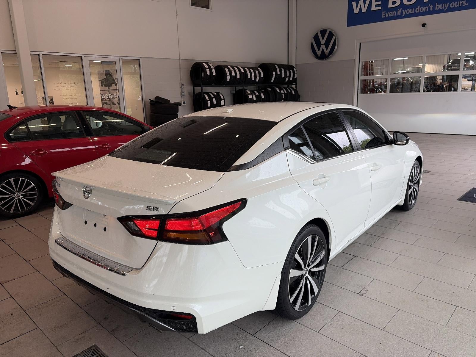 2021 Nissan Altima 2.5 SR Sedan