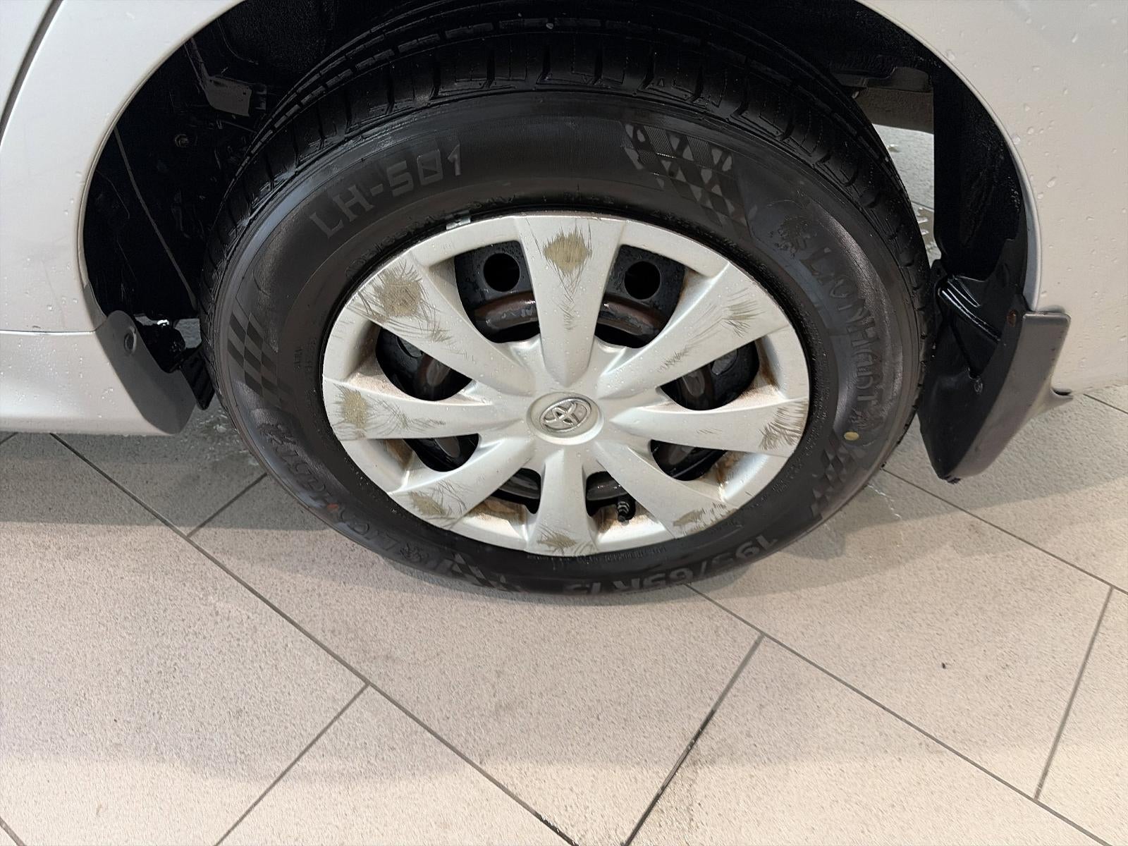 2010 Toyota Corolla 4dr Sdn Auto LE (Natl)