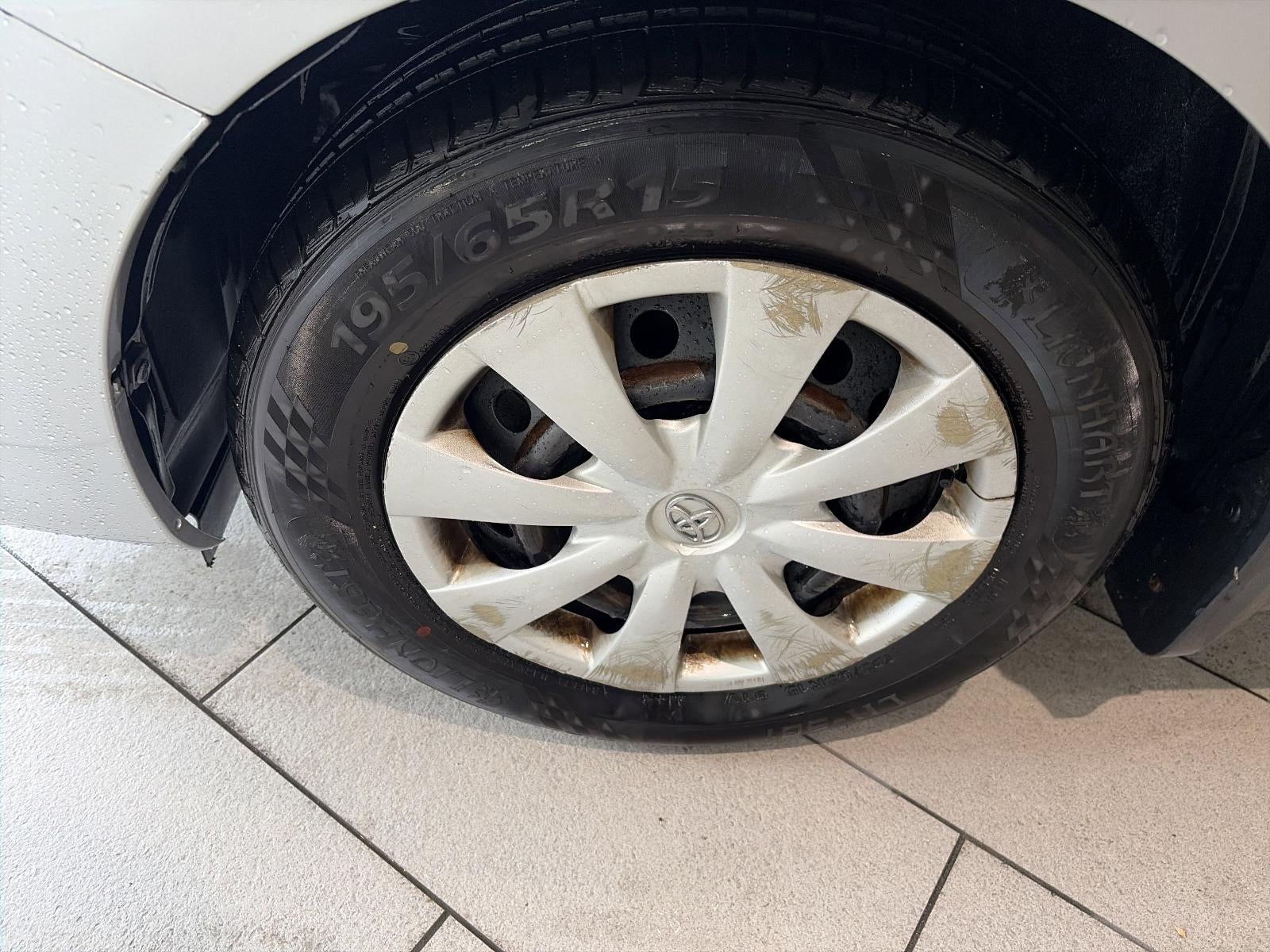 2010 Toyota Corolla 4dr Sdn Auto LE (Natl)