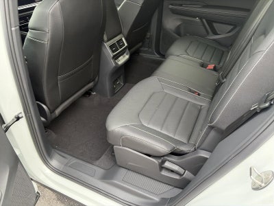 2026 Volkswagen Atlas Cross Sport 2.0T SEL R-Line Black 4MOTION