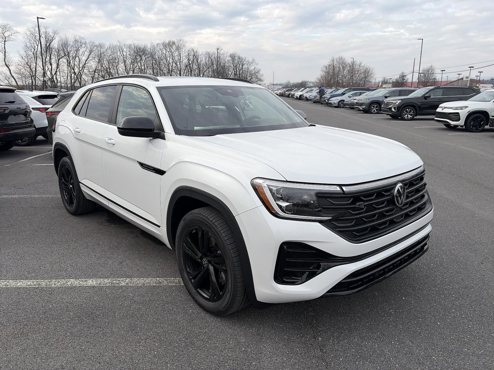 2026 Volkswagen Atlas Cross Sport 2.0T SEL R-Line Black 4MOTION