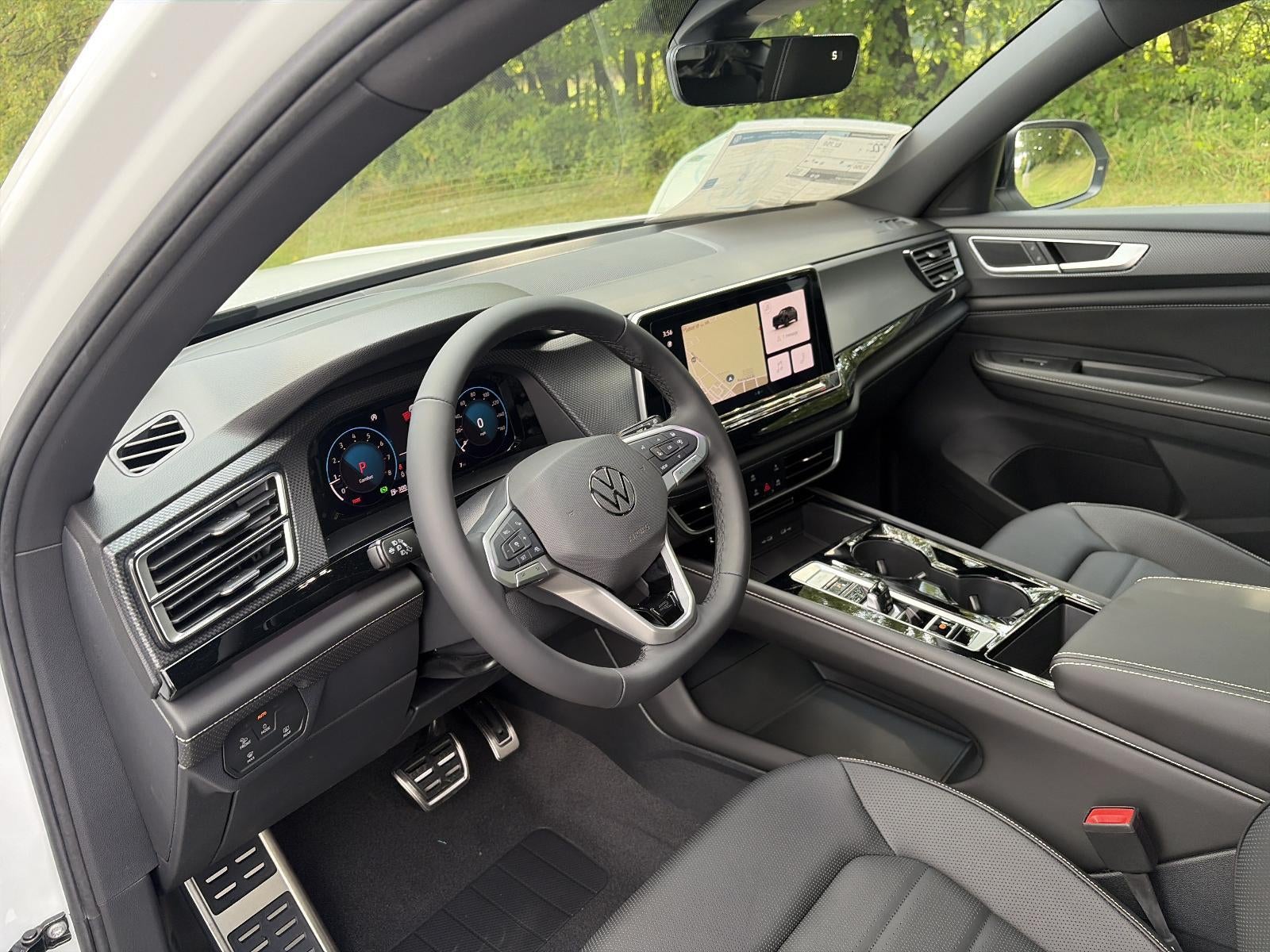 2026 Volkswagen Atlas Cross Sport 2.0T SEL R-Line Black 4MOTION