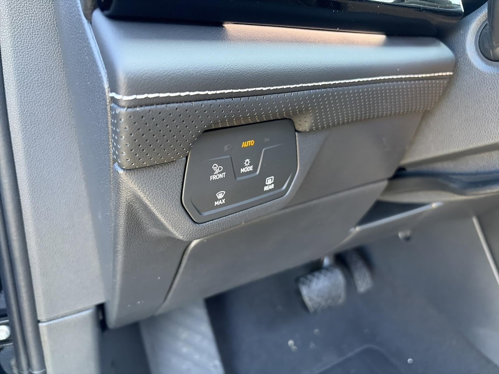 2026 Volkswagen Atlas Cross Sport 2.0T SEL 4MOTION