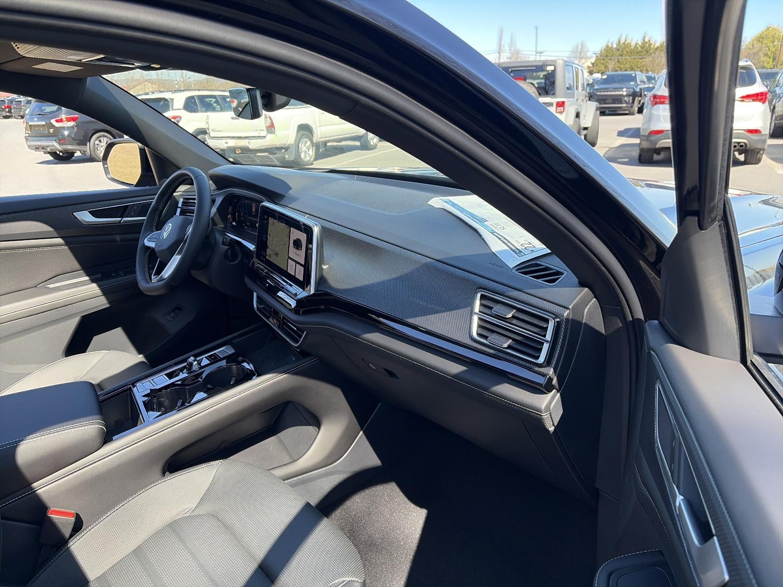 2026 Volkswagen Atlas Cross Sport 2.0T SEL 4MOTION