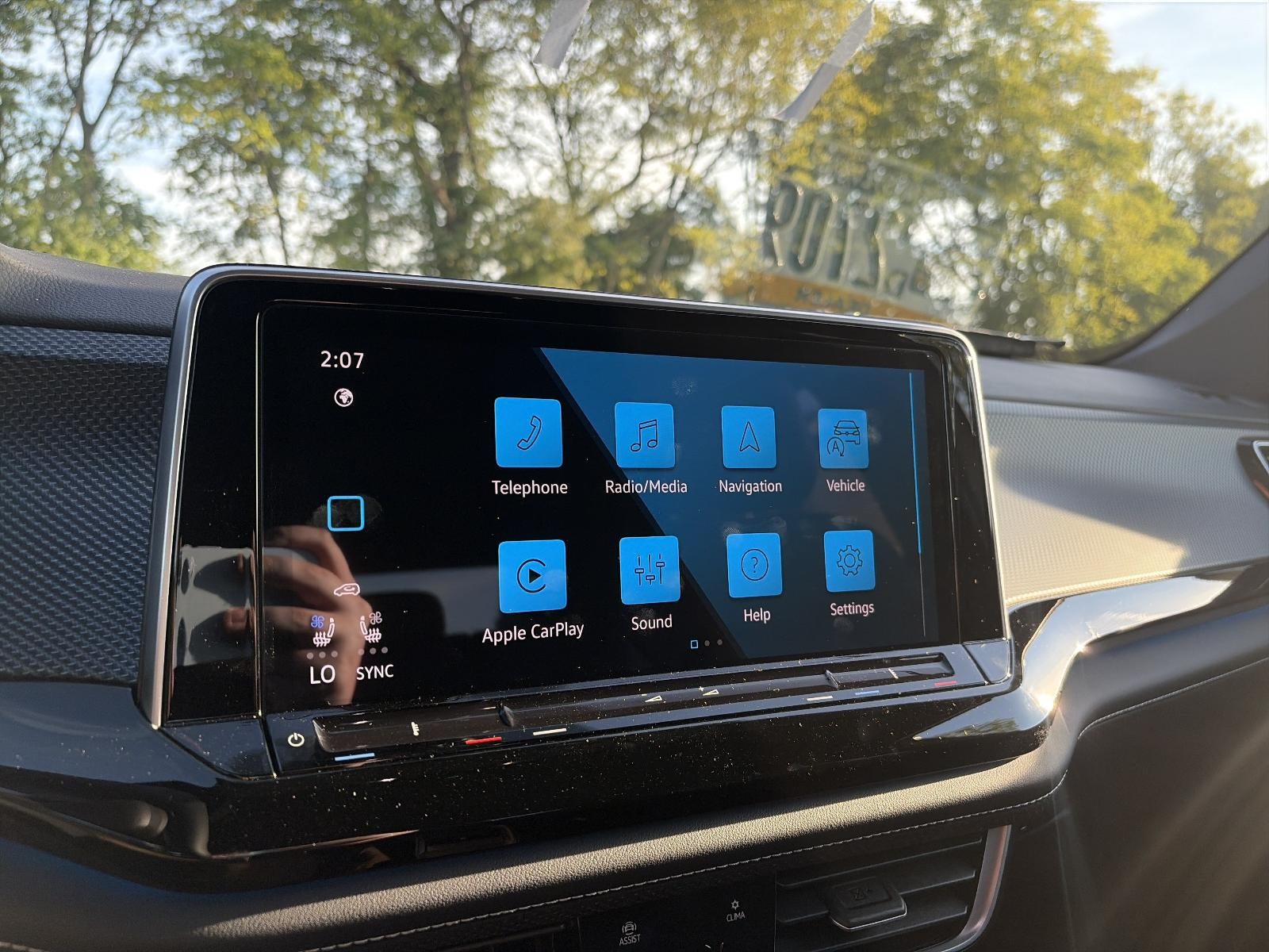 2026 Volkswagen Atlas Cross Sport 2.0T SEL 4MOTION