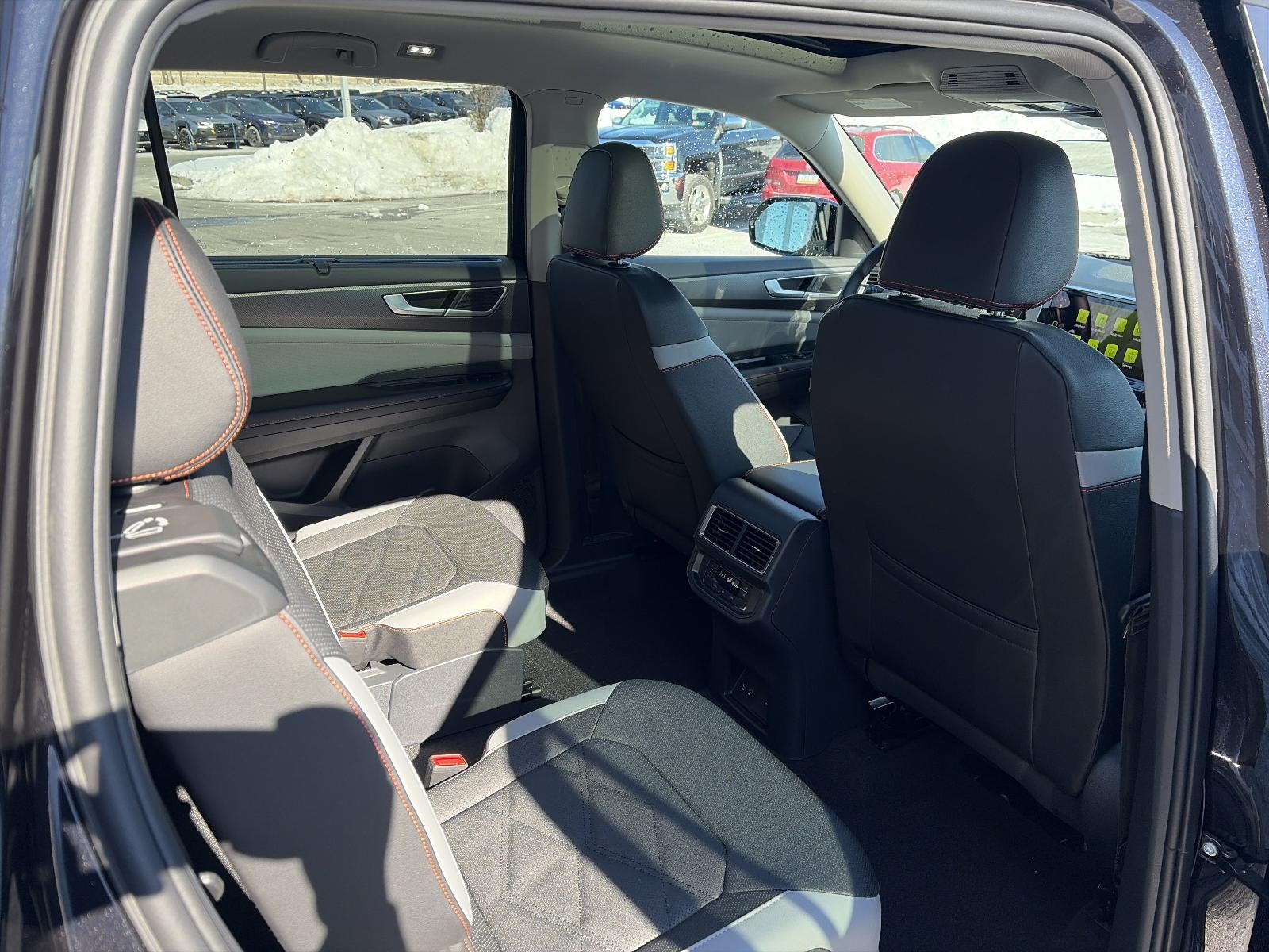 2026 Volkswagen Atlas 2.0T Peak Edition 4MOTION