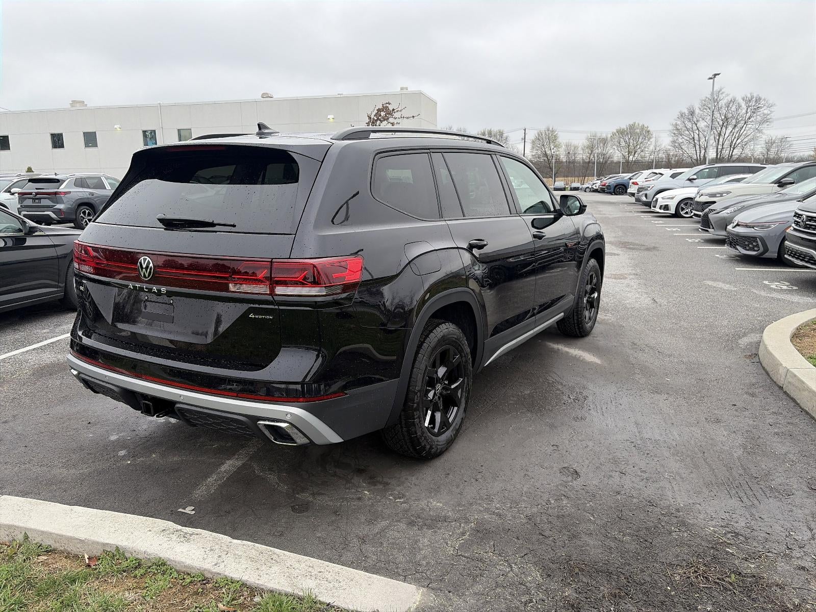 2026 Volkswagen Atlas 2.0T Peak Edition 4MOTION