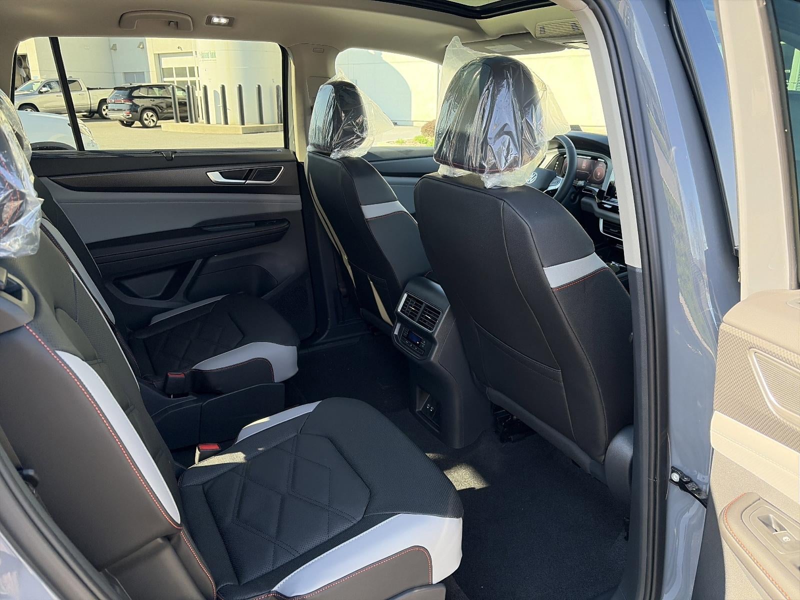 2026 Volkswagen Atlas 2.0T Peak Edition 4MOTION