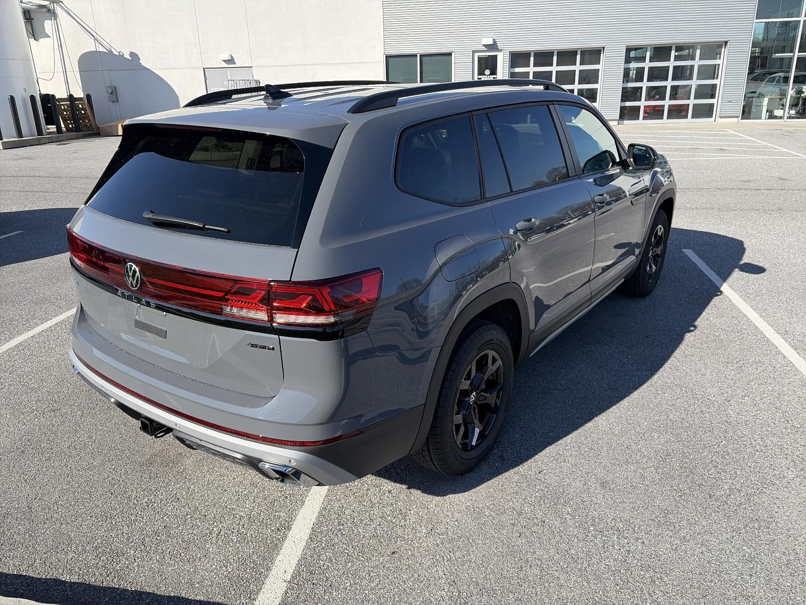 2026 Volkswagen Atlas 2.0T Peak Edition 4MOTION