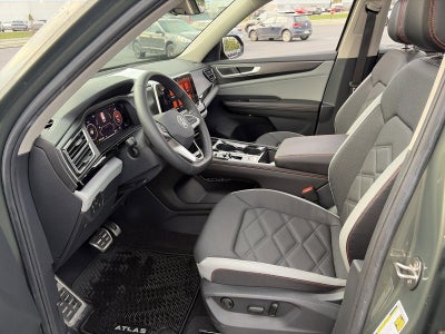 2024 Volkswagen Atlas 2.0T Peak Edition SE w/Technology 4MOTION