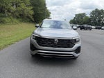 2026 Volkswagen Atlas Cross Sport 2.0T SEL Premium R-Line 4MOTION