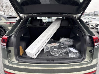 2026 Volkswagen Atlas Cross Sport 2.0T SEL Premium R-Line 4MOTION