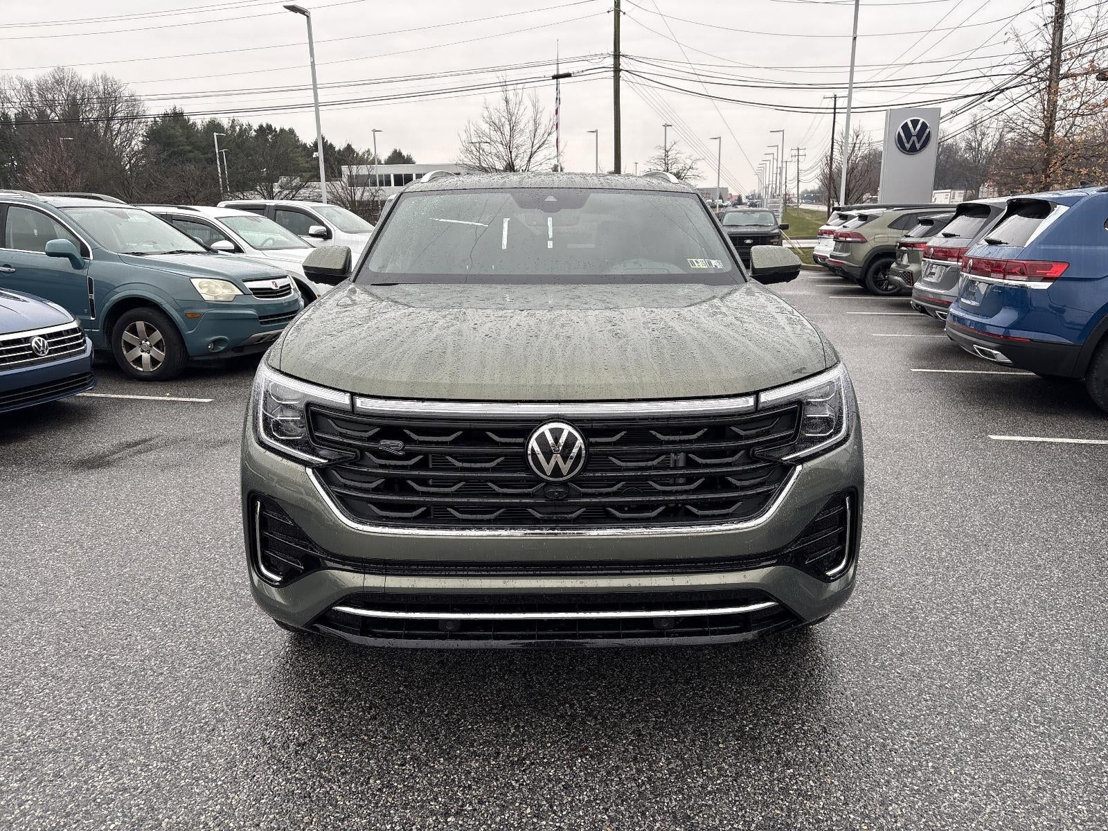 2026 Volkswagen Atlas Cross Sport 2.0T SEL Premium R-Line 4MOTION