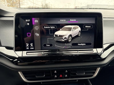 2026 Volkswagen Atlas Cross Sport 2.0T SEL Premium R-Line 4MOTION