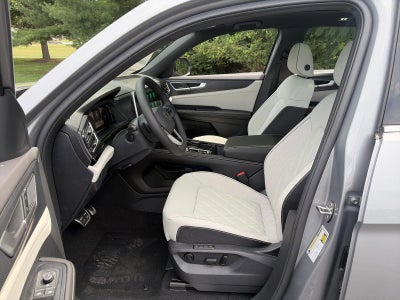 2026 Volkswagen Atlas Cross Sport 2.0T SEL Premium R-Line 4MOTION