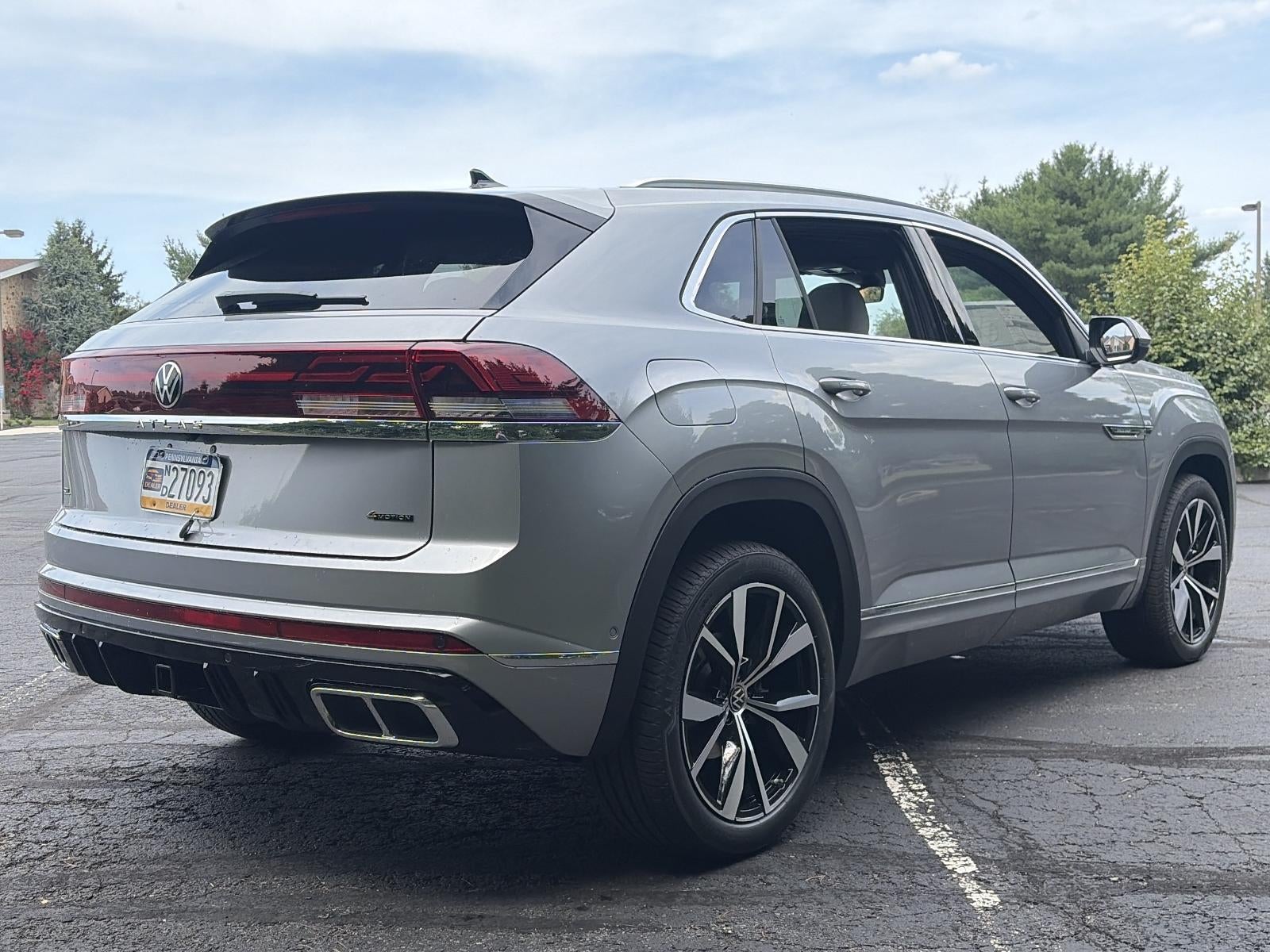 2026 Volkswagen Atlas Cross Sport 2.0T SEL Premium R-Line 4MOTION