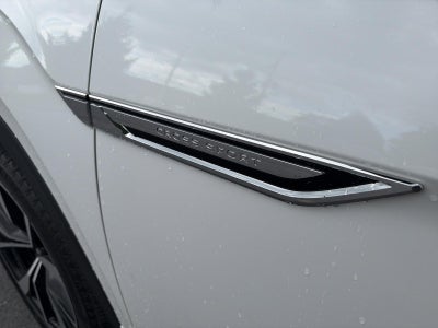 2024 Volkswagen Atlas Cross Sport 2.0T SEL Premium R-Line 4MOTION