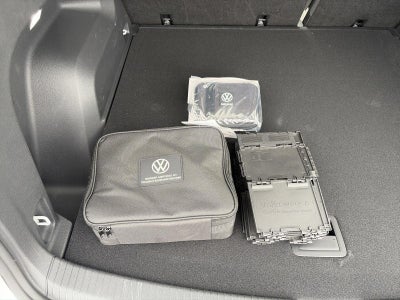 2024 Volkswagen Atlas Cross Sport 2.0T SEL Premium R-Line 4MOTION