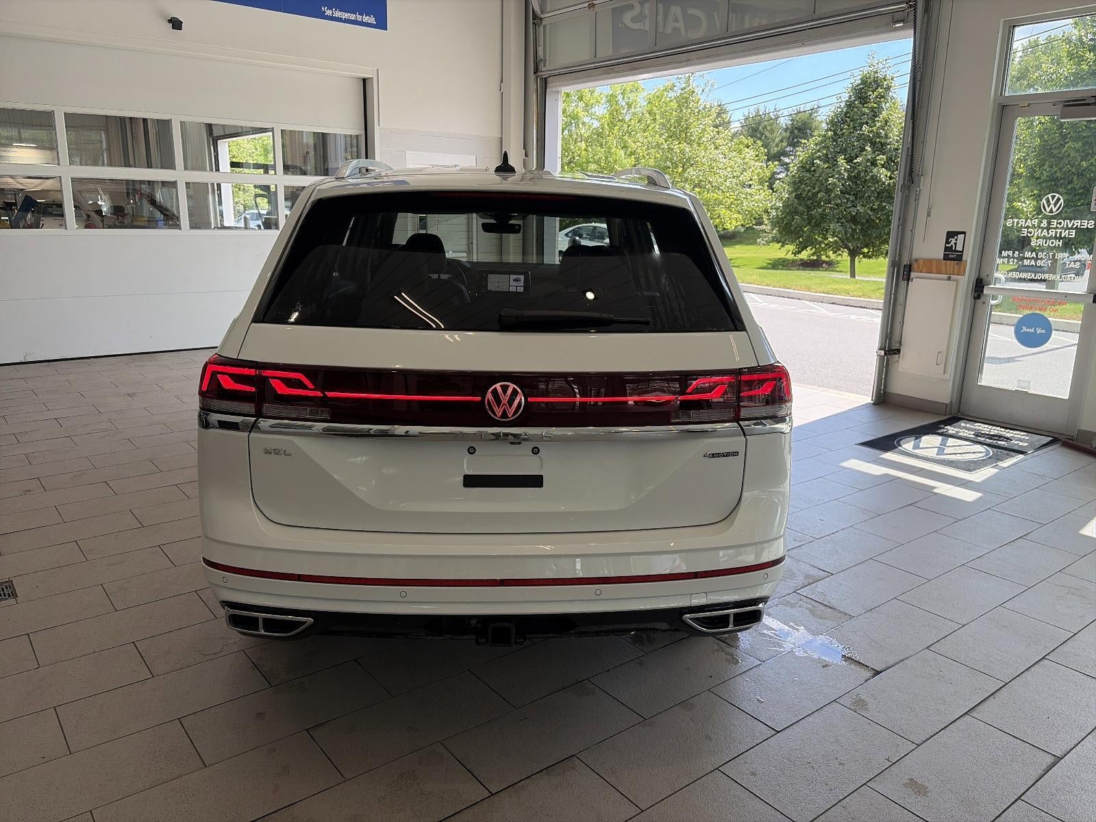 2026 Volkswagen Atlas 2.0T SEL Premium R-Line 4MOTION