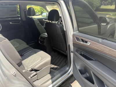 2026 Volkswagen Atlas 2.0T SEL Premium R-Line 4MOTION