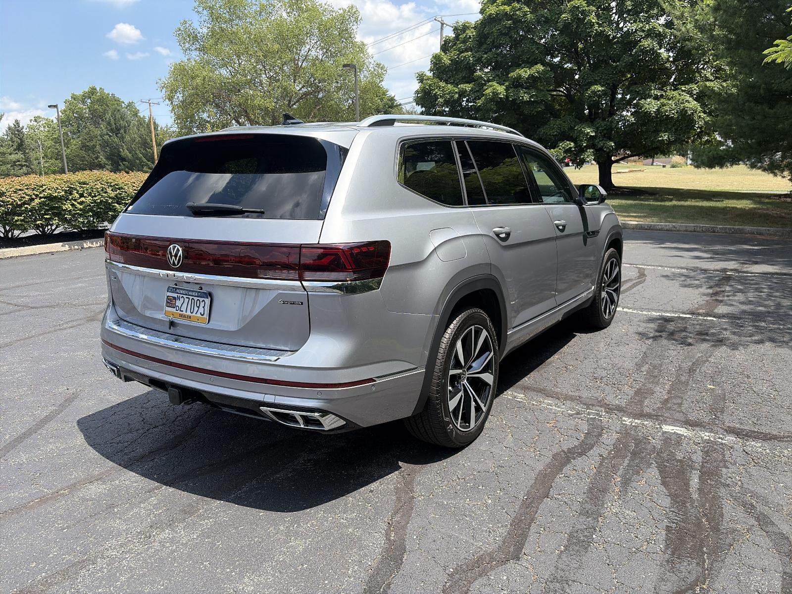 2026 Volkswagen Atlas 2.0T SEL Premium R-Line 4MOTION