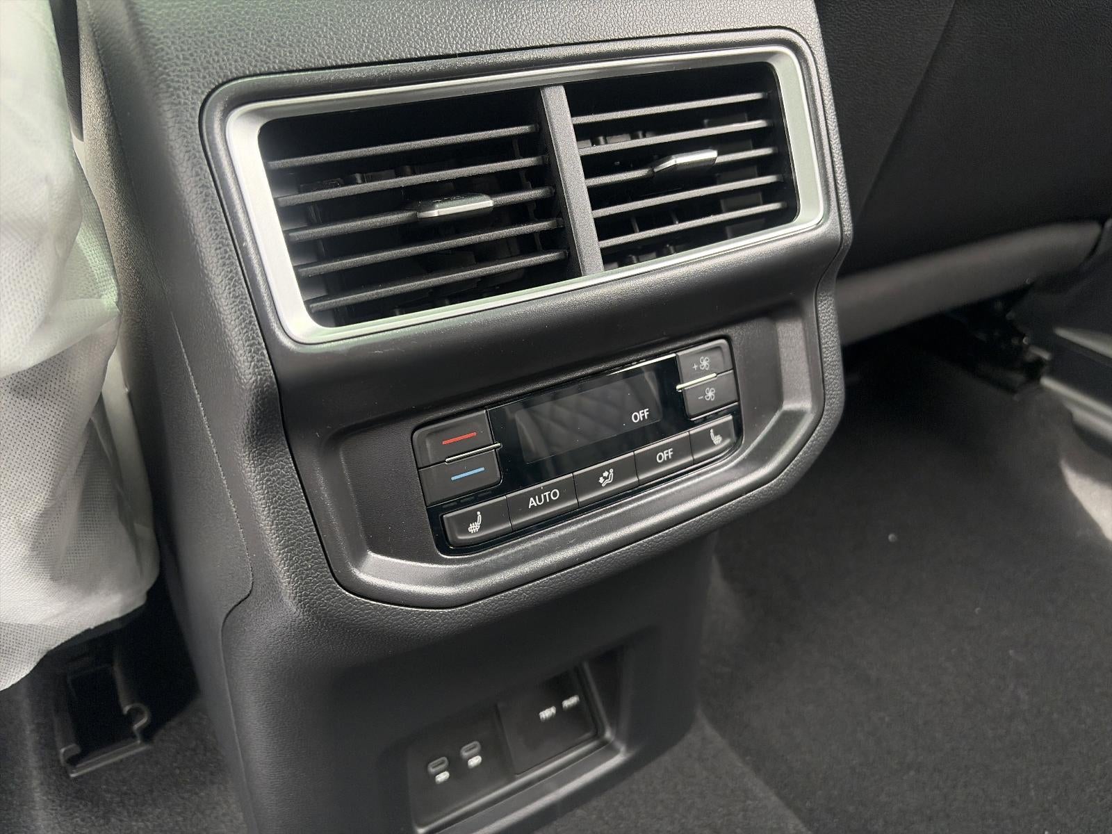 2026 Volkswagen Atlas 2.0T SEL Premium R-Line 4MOTION