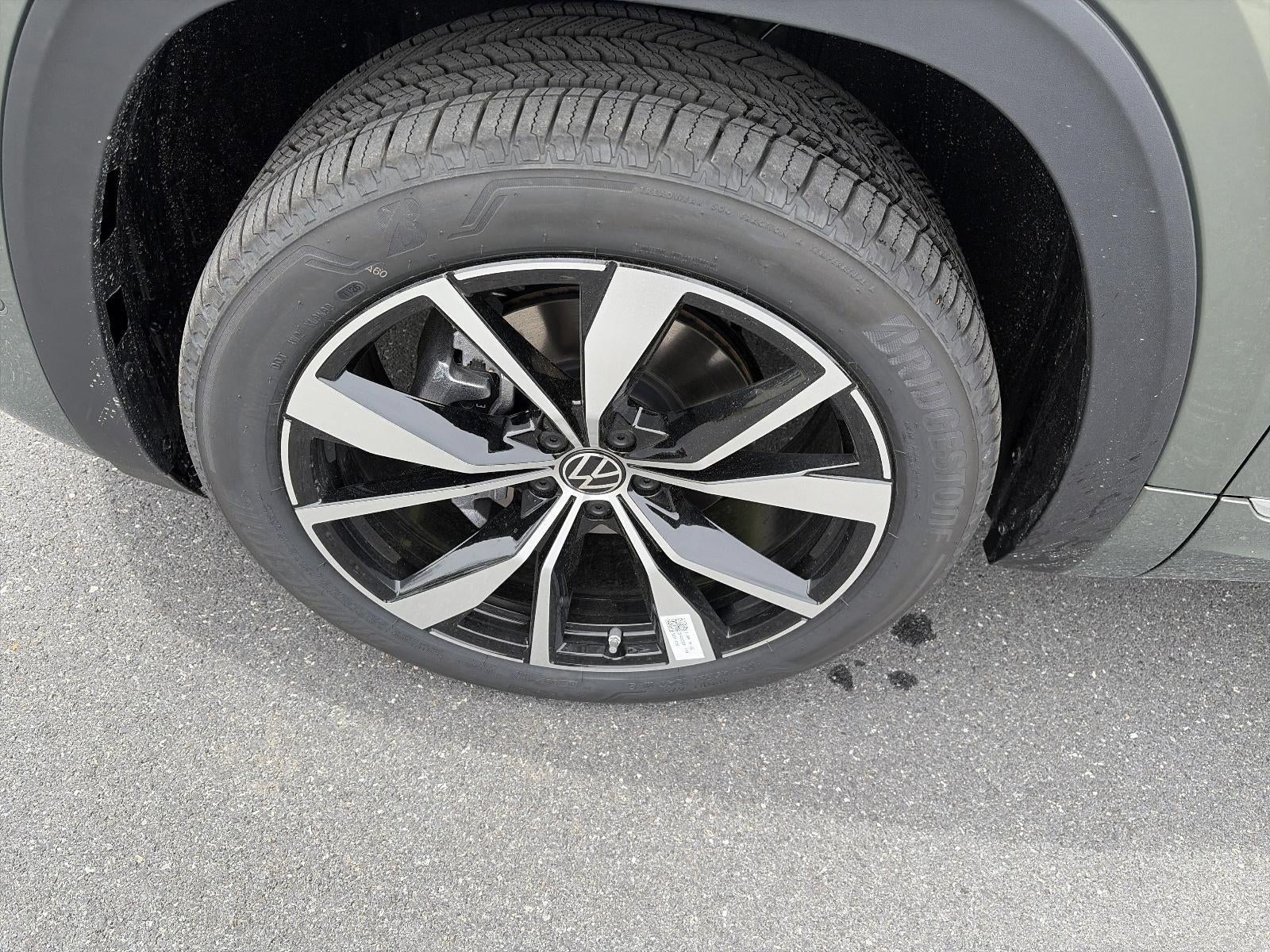 2026 Volkswagen Atlas 2.0T SEL Premium R-Line 4MOTION
