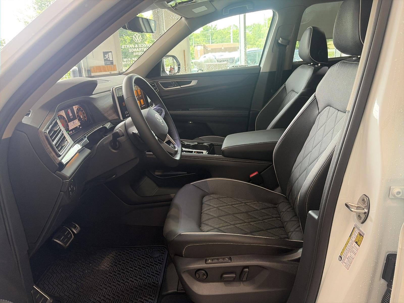 2026 Volkswagen Atlas 2.0T SEL Premium R-Line 4MOTION