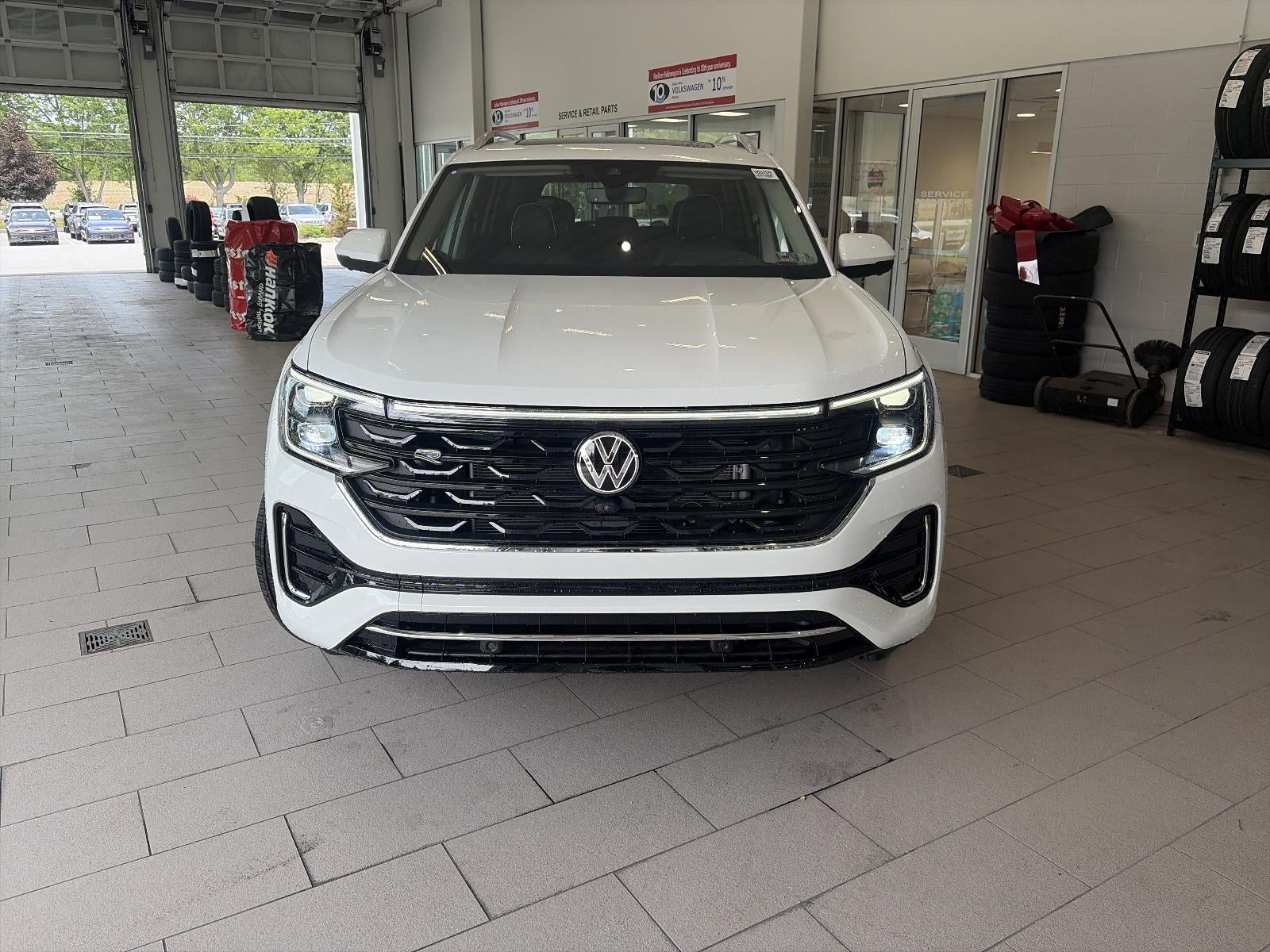 2026 Volkswagen Atlas 2.0T SEL Premium R-Line 4MOTION