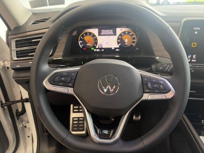 2026 Volkswagen Atlas 2.0T SEL Premium R-Line 4MOTION