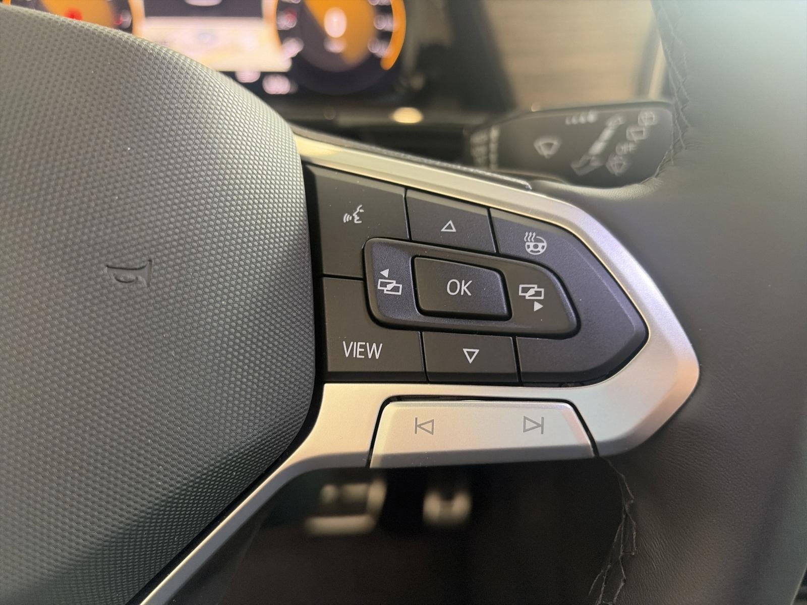 2026 Volkswagen Atlas 2.0T SEL Premium R-Line 4MOTION