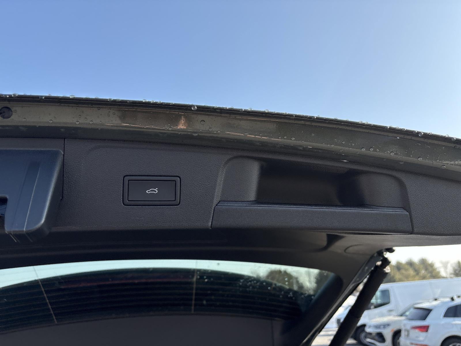 2026 Volkswagen Atlas 2.0T SEL Premium R-Line 4MOTION