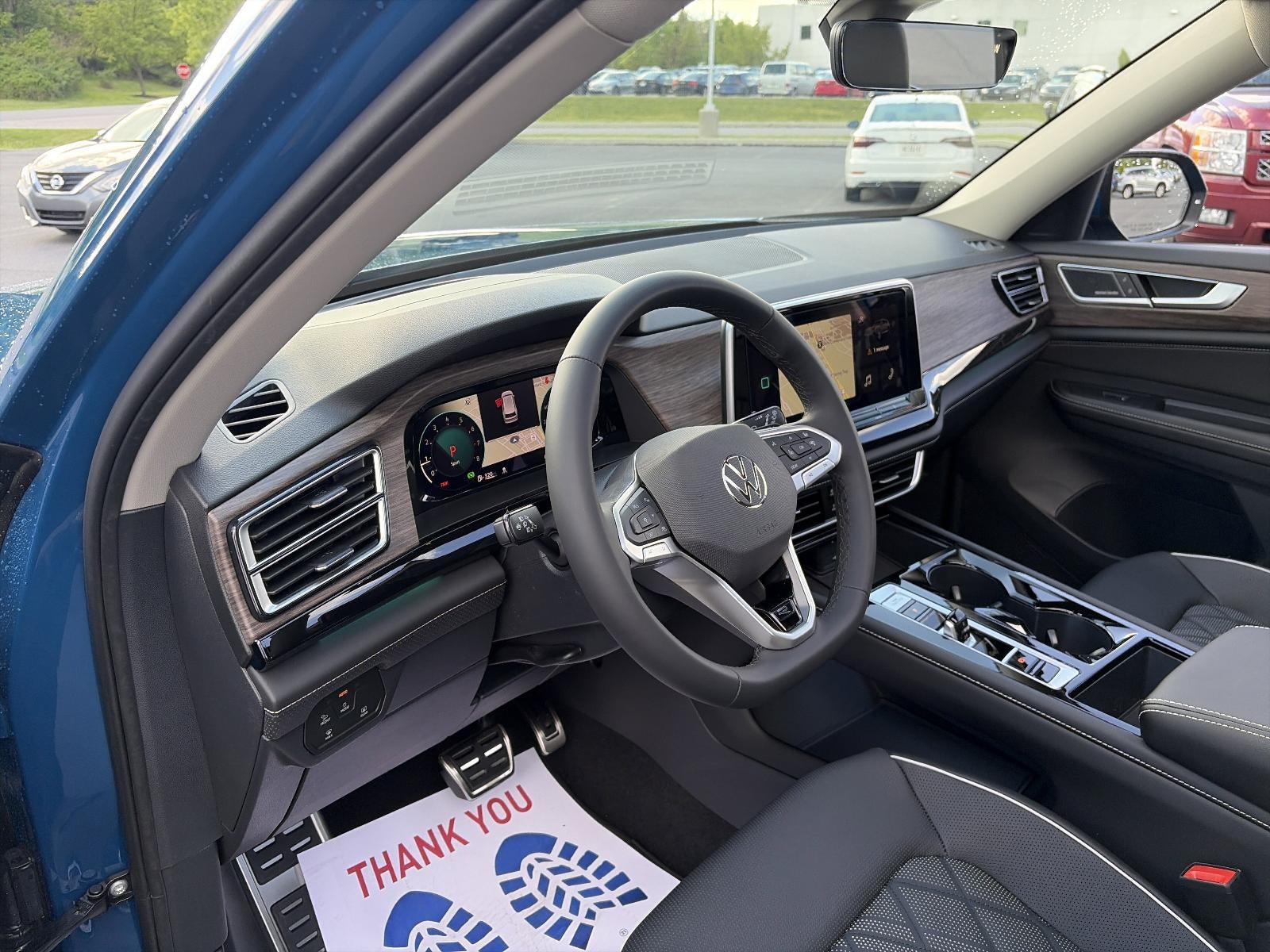 2026 Volkswagen Atlas 2.0T SEL Premium R-Line 4MOTION