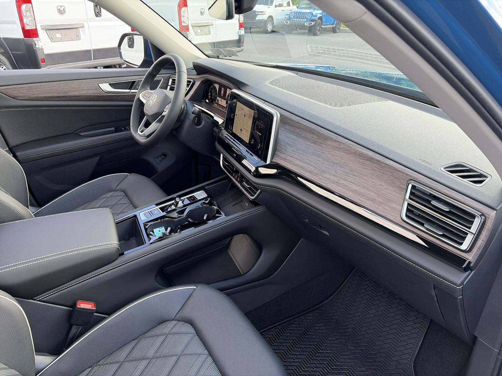 2026 Volkswagen Atlas 2.0T SEL Premium R-Line 4MOTION