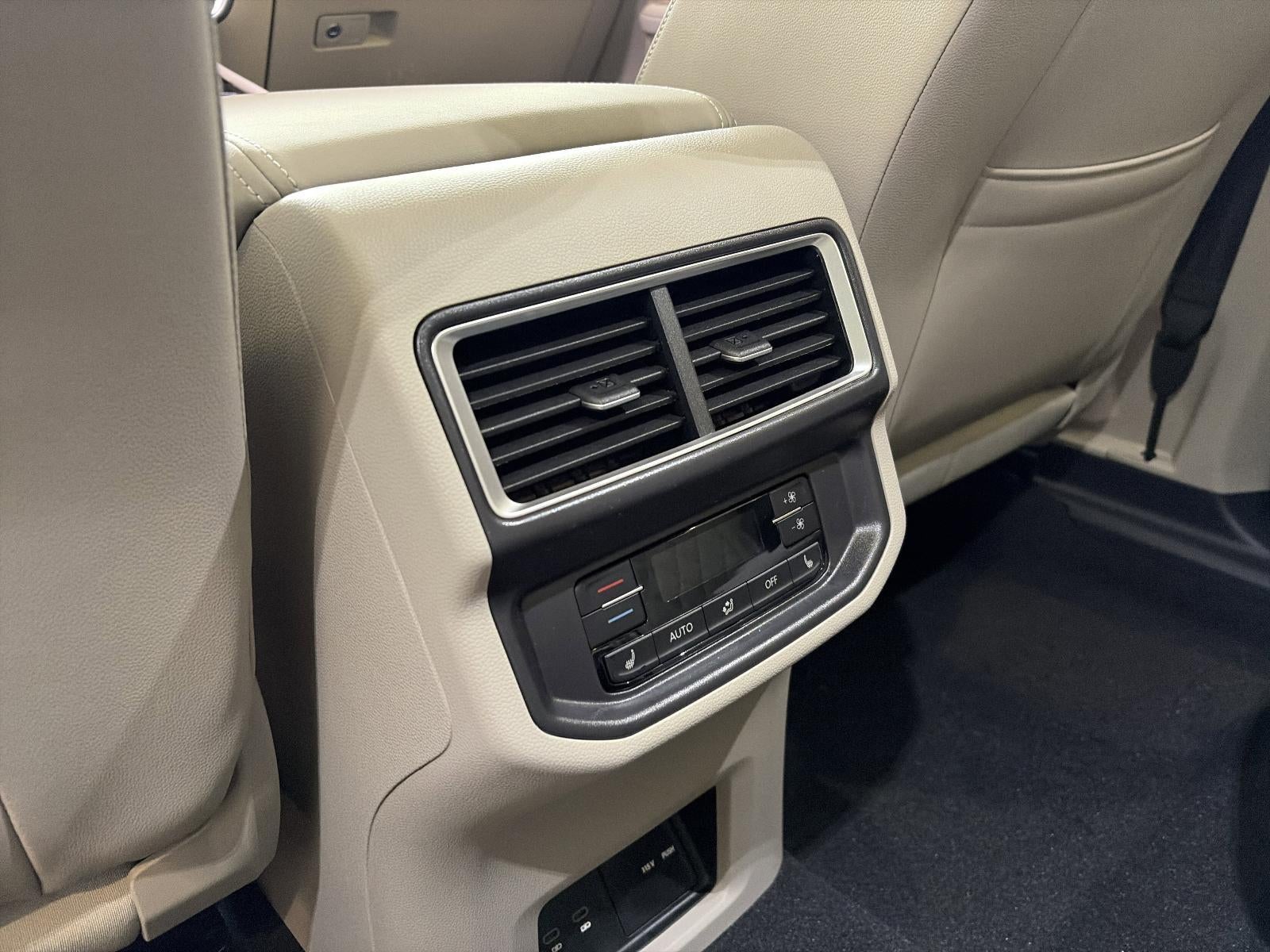 2026 Volkswagen Atlas 2.0T SEL Premium R-Line 4MOTION