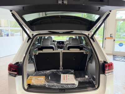 2026 Volkswagen Atlas 2.0T SEL Premium R-Line 4MOTION