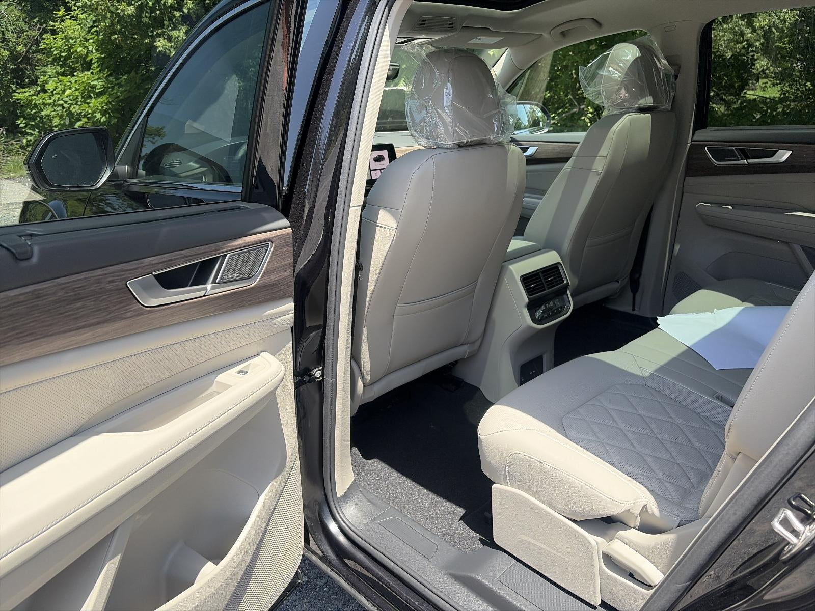 2026 Volkswagen Atlas 2.0T SEL Premium R-Line 4MOTION