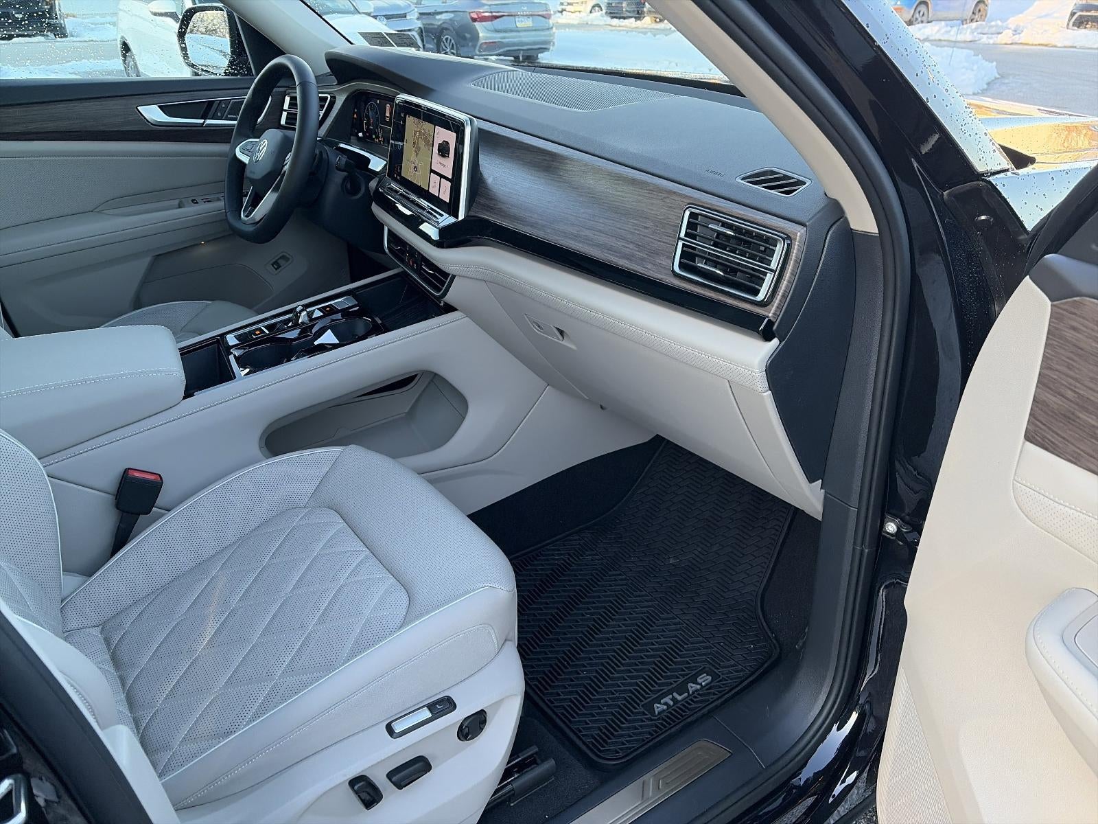 2026 Volkswagen Atlas 2.0T SEL Premium R-Line 4MOTION