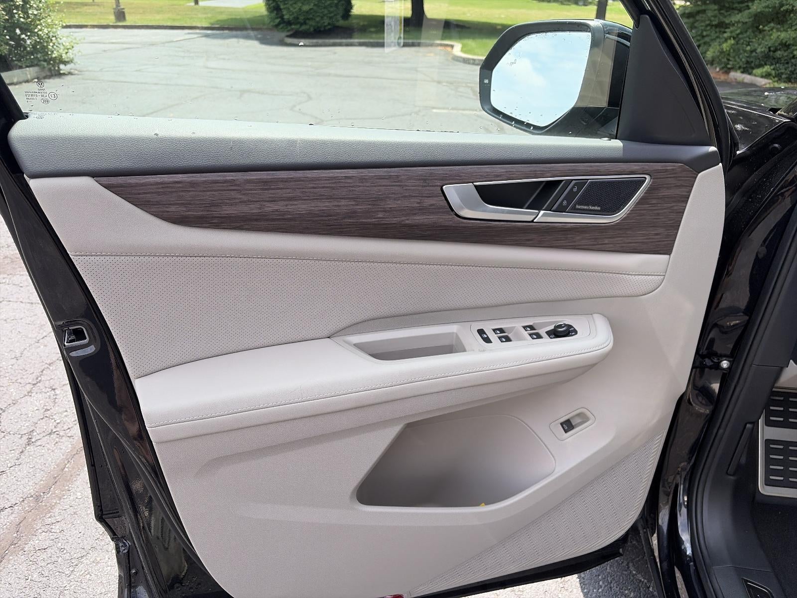 2026 Volkswagen Atlas 2.0T SEL Premium R-Line 4MOTION