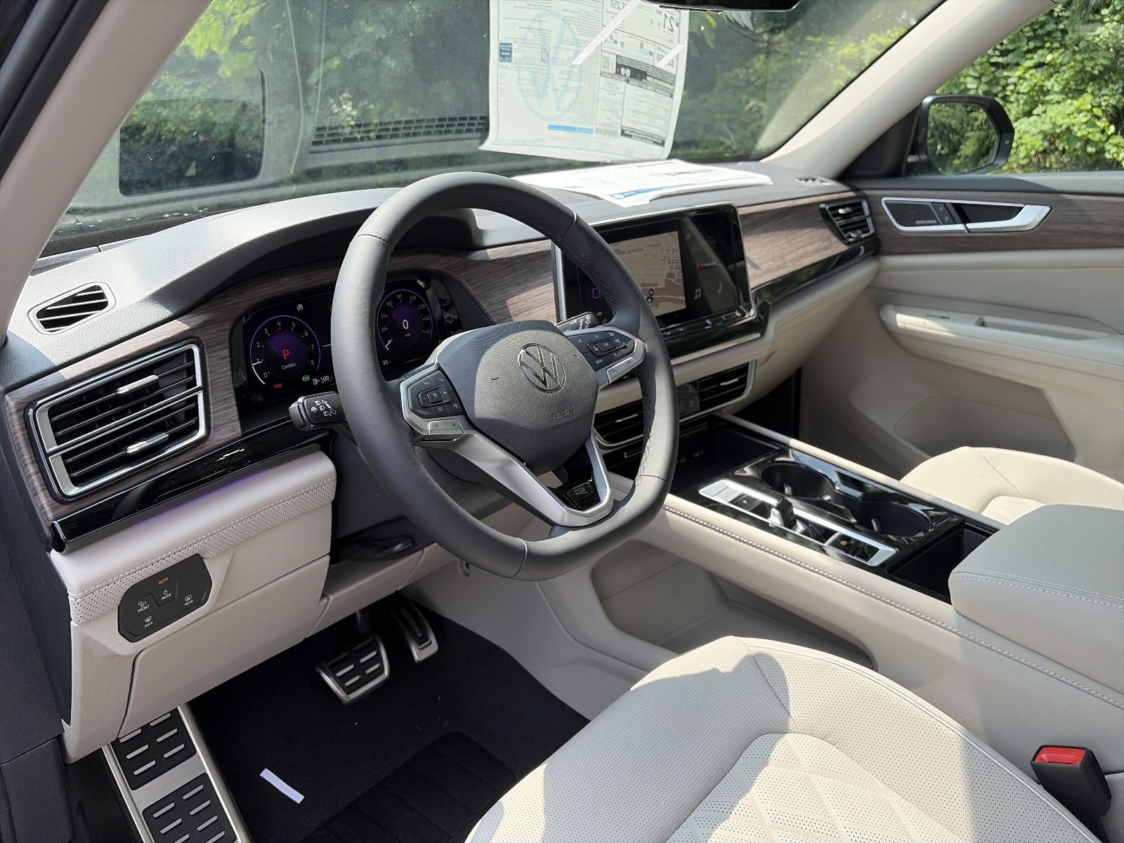 2026 Volkswagen Atlas 2.0T SEL Premium R-Line 4MOTION