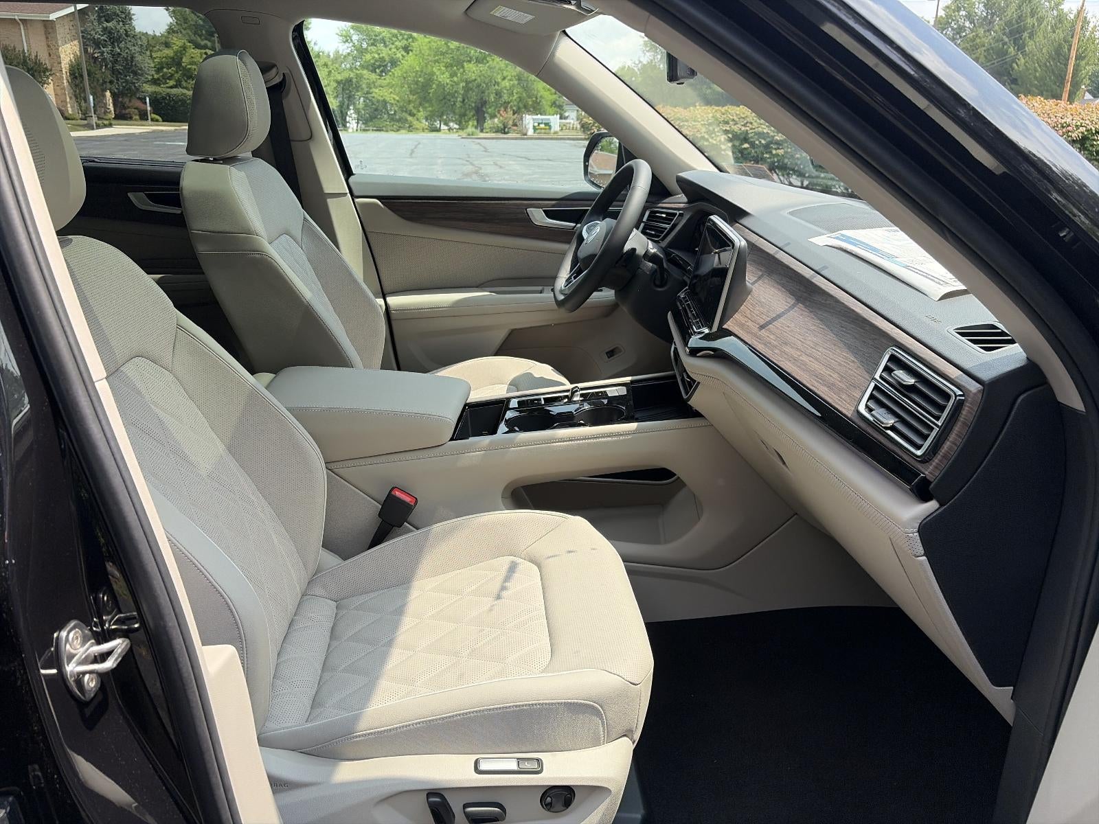 2026 Volkswagen Atlas 2.0T SEL Premium R-Line 4MOTION