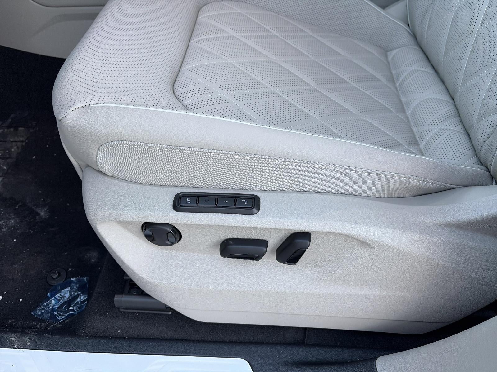 2026 Volkswagen Atlas 2.0T SEL Premium R-Line 4MOTION